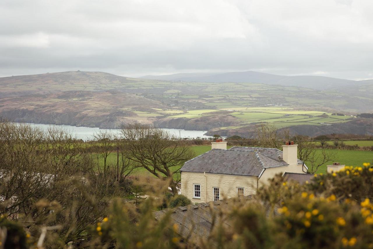 Penrhiw Farm B & B Goodwick المظهر الخارجي الصورة