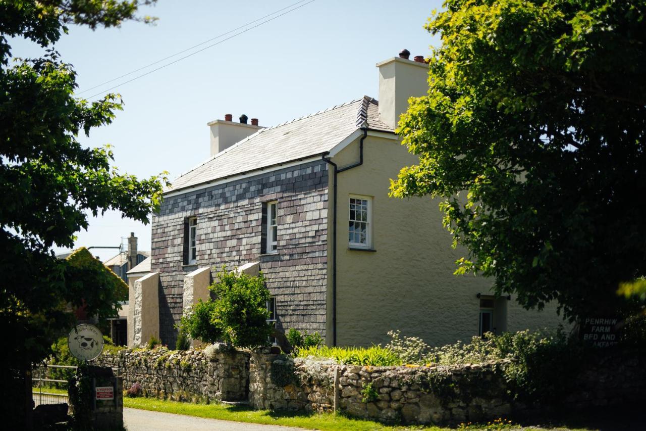 Penrhiw Farm B & B Goodwick المظهر الخارجي الصورة