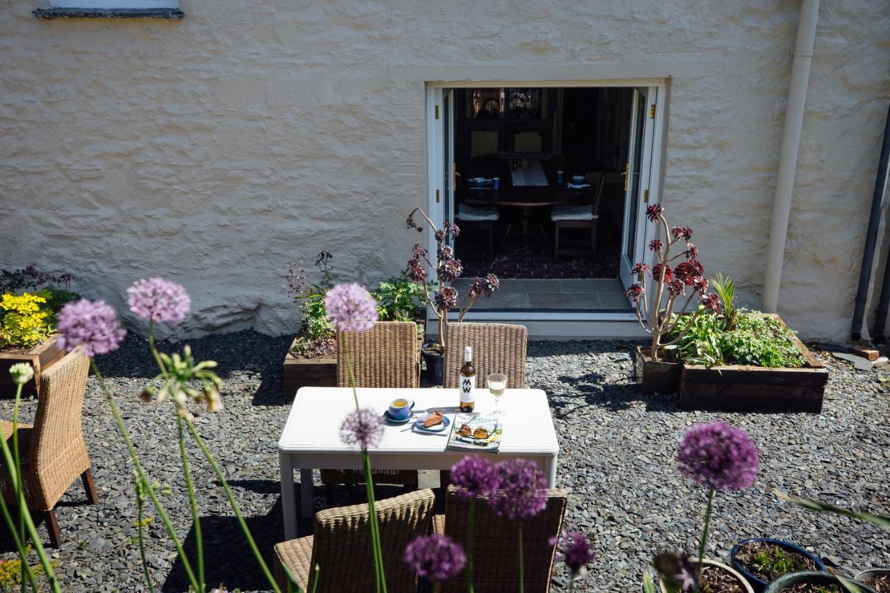 Penrhiw Farm B & B Goodwick المظهر الخارجي الصورة