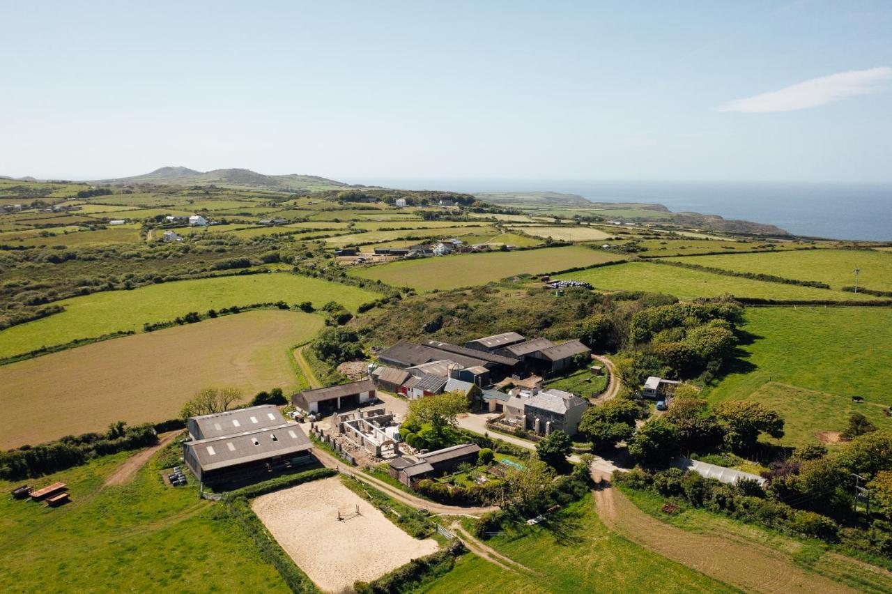 Penrhiw Farm B & B Goodwick المظهر الخارجي الصورة