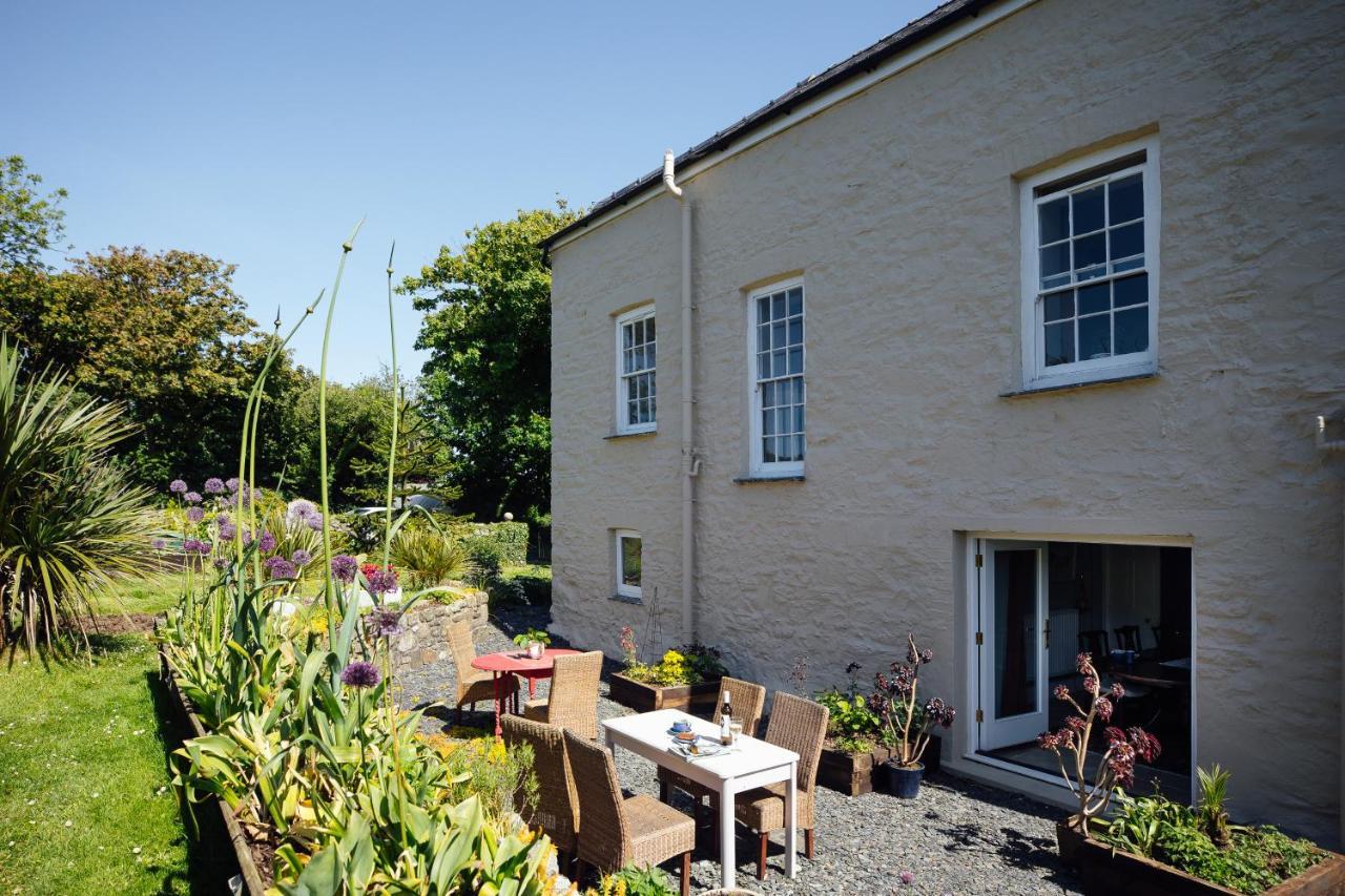 Penrhiw Farm B & B Goodwick المظهر الخارجي الصورة